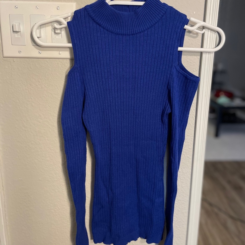 Blue Long sleeve